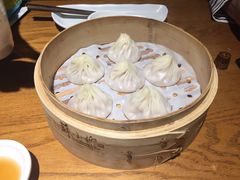 鲜肉小笼-苏小柳手工点心(人民广场分院)