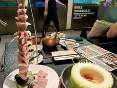 -得意咚瓜·顺德鱼生·冬瓜火锅(深圳首店)