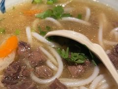 -鑫花溪牛肉米粉(凤凰街创始总店)