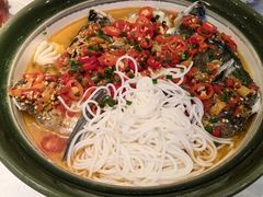 -费大厨辣椒炒肉(高铁吾悦广场店)