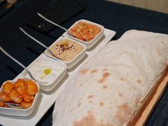 四季皮塔饼-Efes Turkish & Mediterranean Cuisine 艾菲斯餐厅(陆家嘴店)