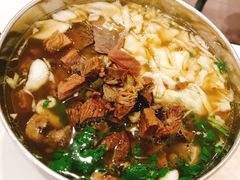 -花溪王记牛肉粉(四季花溪商场店)