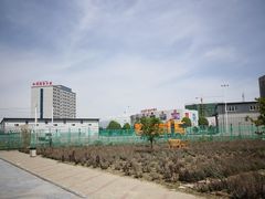 -霍尔果斯国门景区