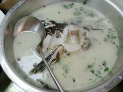 -雪湖煜辰鱼头老店(雪野湖店)