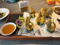 酥炸东海小黄鱼-佬太公海鸭·海鲜大排档(上海总店)