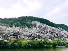 -龙门石窟