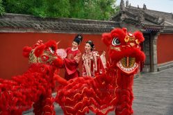 -卡恩婚纱摄影(桥梓口店)