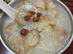 传统艇仔粥-陈老添美食店(宝华路店)