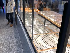 面包甜点陈列柜-LELECHA乐乐茶(上海五角场万达广场店)