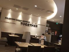 -必胜客(WOW中心城店)