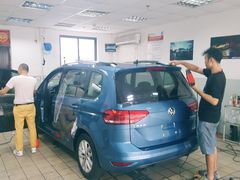 两大冠军师傅环绕新途安^_^-车水马龙3M汽车贴膜冠军店隐形车衣改色膜(漕宝路中环店)