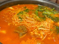 -喇喇排骨火锅·传统韩式脊骨汤(望京西园总店)