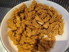 -钢管厂五区小郡肝串串香(蜀都万达店)