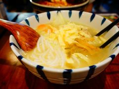 半只鸡阿香米线-阿香米线(宁波来福士广场店)