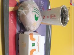 -麦当劳(民盈·国贸城店)