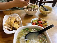 牛腩辣汤粉-陈记汤饭(水巷口店)