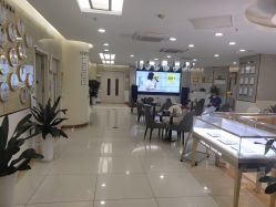 -新生植发·植养护一体