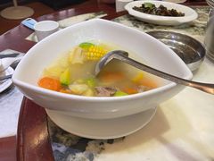 -蔼若春.传承三十年云南菜(金碧公园店)