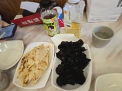 -彭记铁锅肥肠(东四总店)