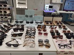 -宝岛眼镜·星创视光中心·林德伯格·奢品集合(北京世纪金源店)