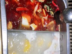 菌菇鸳鸯锅-要德火锅(鼓楼店)