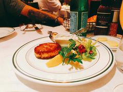 招牌蟹肉饼-Wolfgang’s Steakhouse 沃夫冈牛排馆(上海白玉兰广场店)