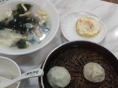 -百年尹氏汤包(湖南路狮子桥店)