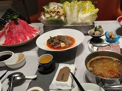 -红鼎豆捞·非遗鲍皇汤火锅(宝丰路店)