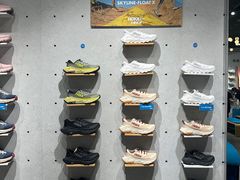 -HOKA(北京蓝色港湾店)