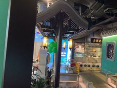 -佬麻雀·新湘菜(珠海金发购物中心店)