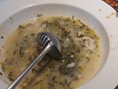 -严记小天府酸菜鱼(西四路店)