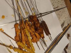 -小董哥烤串·爆汁大油边(故宫店)