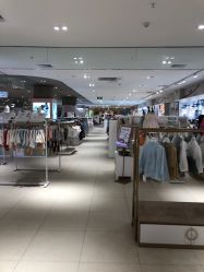 -孩子王(塘沽滨海万达店)