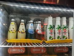 -辣小妮de川菜馆(红旗Mall店)