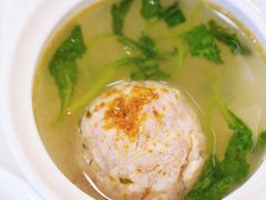 蟹粉狮子头-怡园饭店-餐厅(四望亭店)