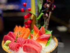 -蟹犇前•帝王蟹雪蟹(陆家嘴店)