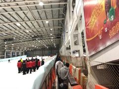 -乔波室内滑雪场