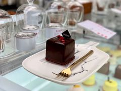 覆盆子黑森林-UNI UNI(环亚凯瑟琳店)