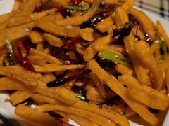 -可可大虾武汉土菜大排档(万松园1店)