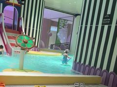 -涨巢·潮玩水疗局