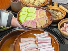 -阿山卓·野生菌火锅·纳西火塘烤肉