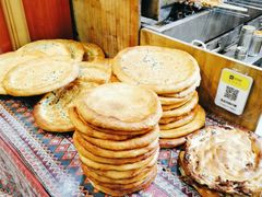 新疆羊肉馕饼-新疆喀什烤肉饭店(红松路店)