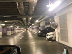 -三里屯SOHO-地下停车场