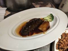 葱烧海参-闫府私房菜·老字号(恒隆店)