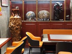 等位区-燕春楼(海河华鼎店)