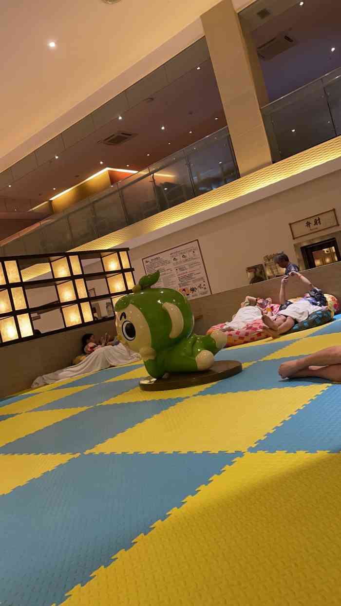 环境很好 温泉池子看上去很干净