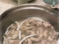 -椰子营·椰子鸡火锅(万象里店)