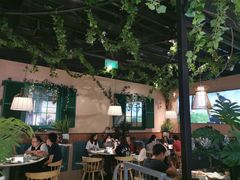 大堂-原味田园·客家菜·土窑鸡(中航城君尚购物中心店)