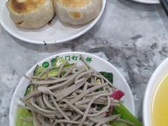 -尹记门钉肉饼(丰台站店)