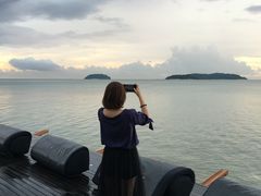 -Sunset Bar(丹绒亚路香格里拉店)